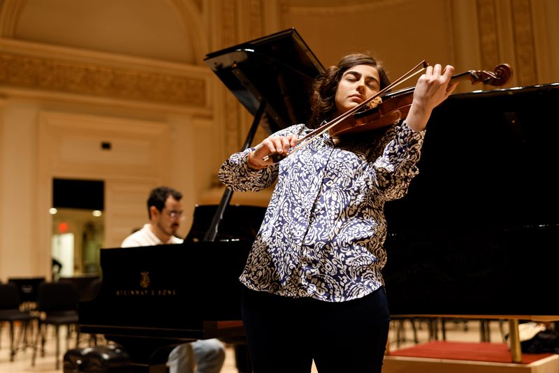 Kairos Duo rehearsing at Carnegie Hall